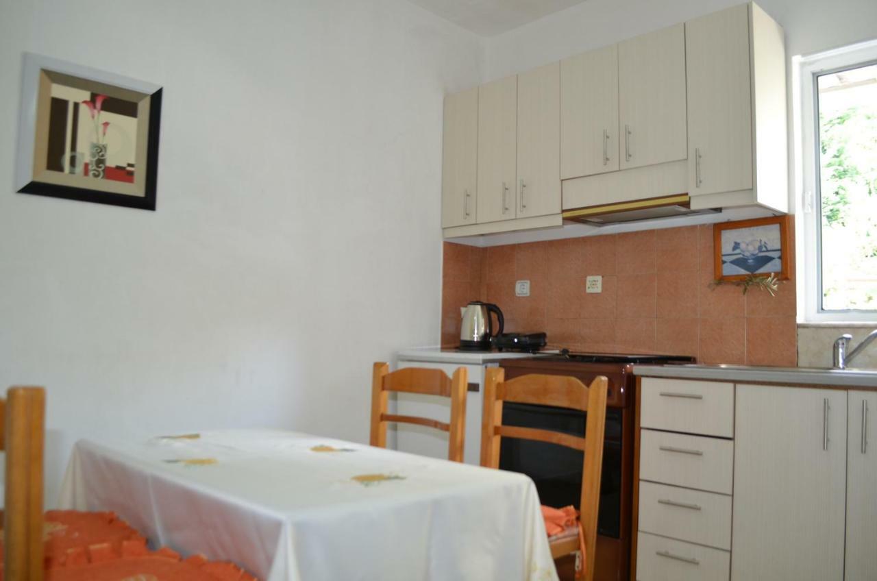 Villa Viktor Saranda Extérieur photo