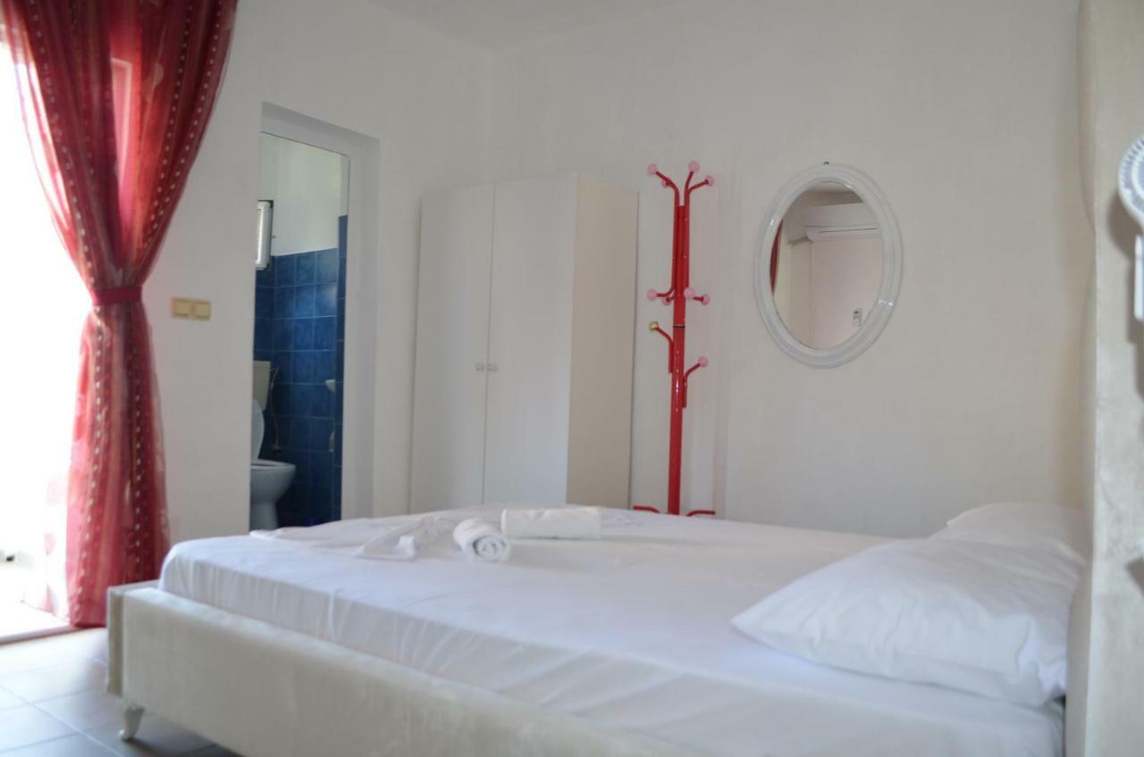Villa Viktor Saranda Extérieur photo